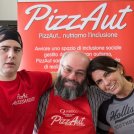 PizzAut, nel Milanese una pizzeria interamente gestita da ragazzi con autismo. In cui non esiste la fretta, né i pregiudizi